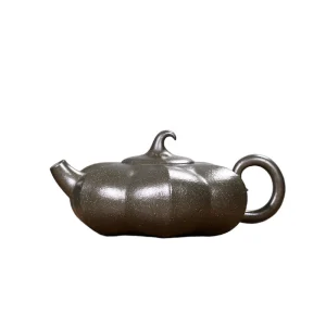High-End Fully Handmade Yixing Purple Clay Teapot (Guaban)