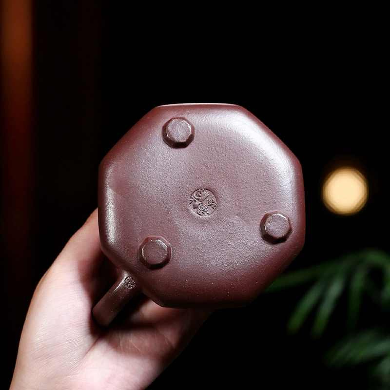 Traditional An Xiang Ba Fang Shi Piao Handcrafted Yixing Teapot - Image 3