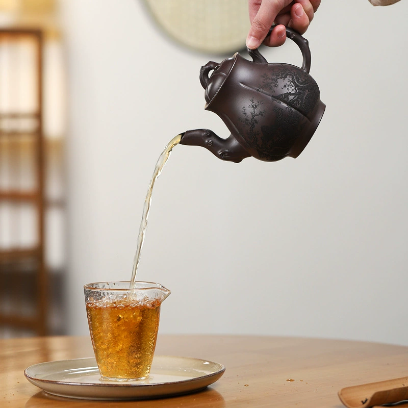 Big Capacity Bao Chun Palace Lamp Shape Authentic Zisha Teapot - Image 2