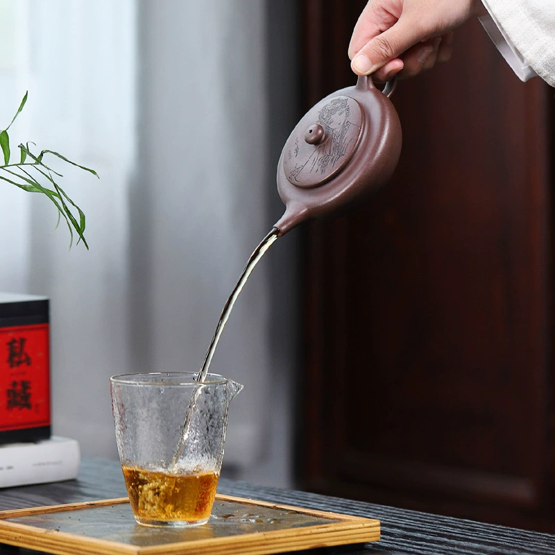 Full Handcrafted Pan Hu Purple Clay Tea Pot - Image 2
