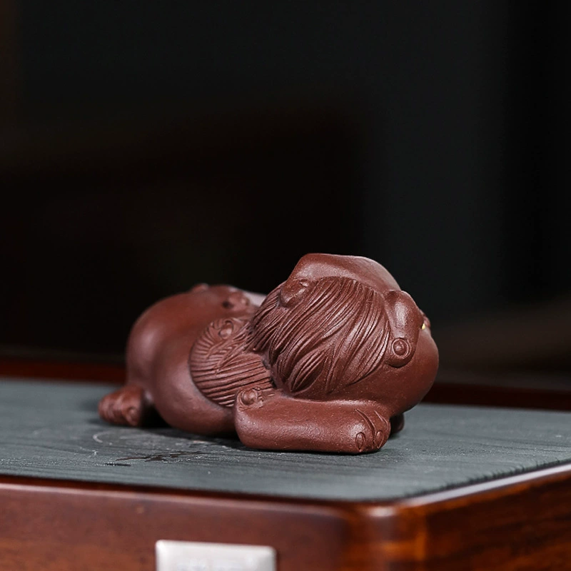 Mighty King Pixiu Purple Clay Tea Table Figurine - Image 4