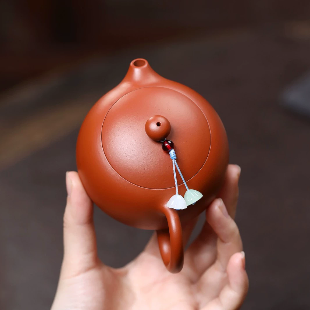 Premium Red Tone Xi Shi Zisha Teapot - Image 5