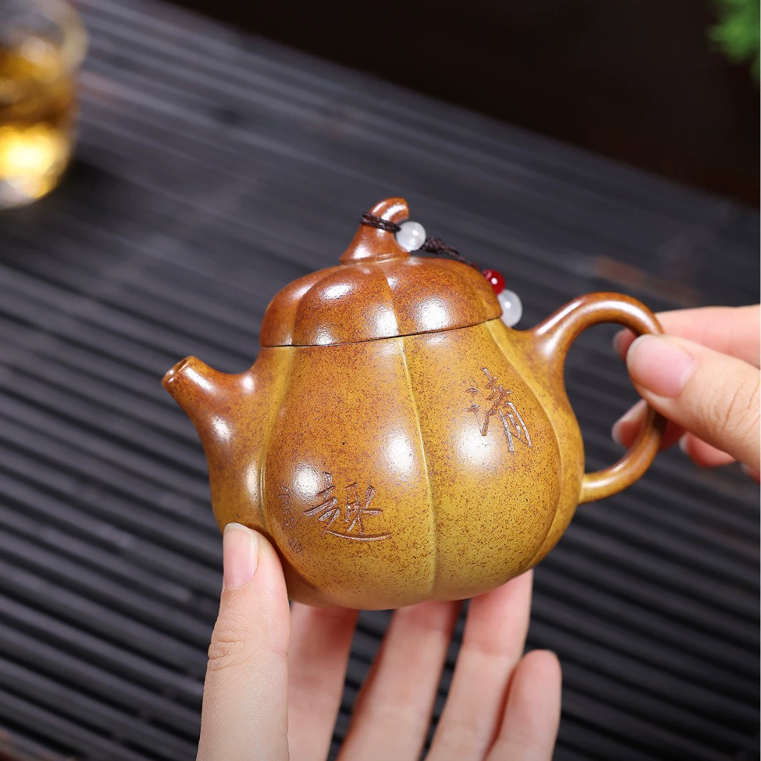 Fully Handmade Eggplant Shaped Zisha Teapot - Image 5