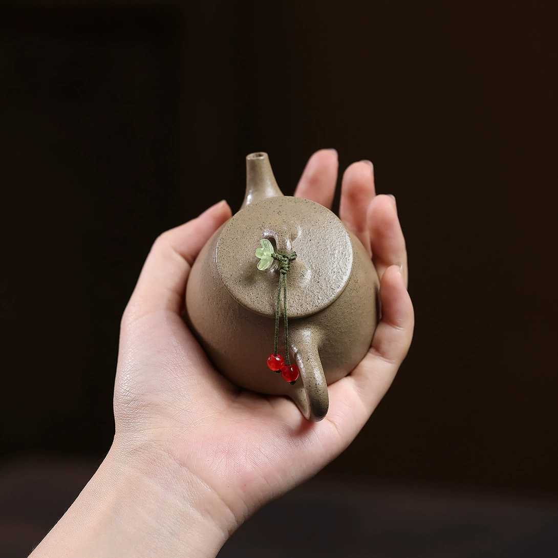 Handcrafted Tiny Fingertip Shipiao Yixing Zisha Teapot Inward Ball Spout - Image 4