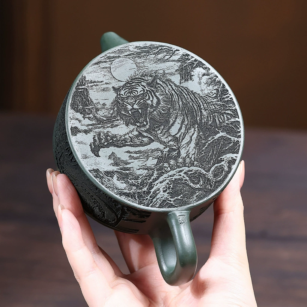 Handmade Crouching Tiger Hidden Dragon Zisha Teapot - Image 3