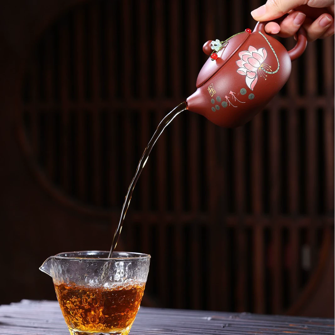 Large Capacity Handmade Lotus Xishi Zisha Teapot - Image 3