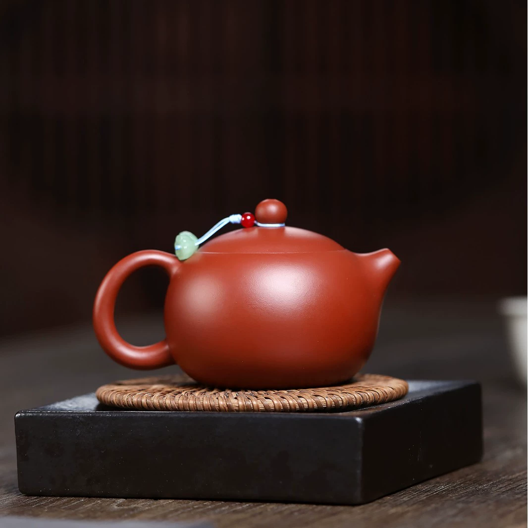Da Hong Pao Glow Xishi Zisha Teapot - Image 5