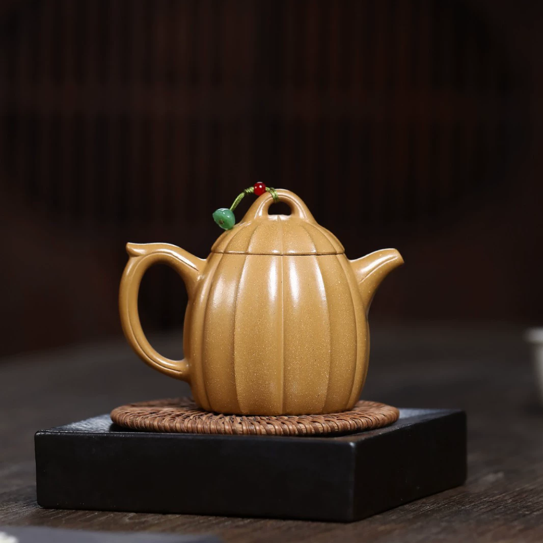 Premium Gold Ridged Qin Quan Zisha Teapot - Image 5