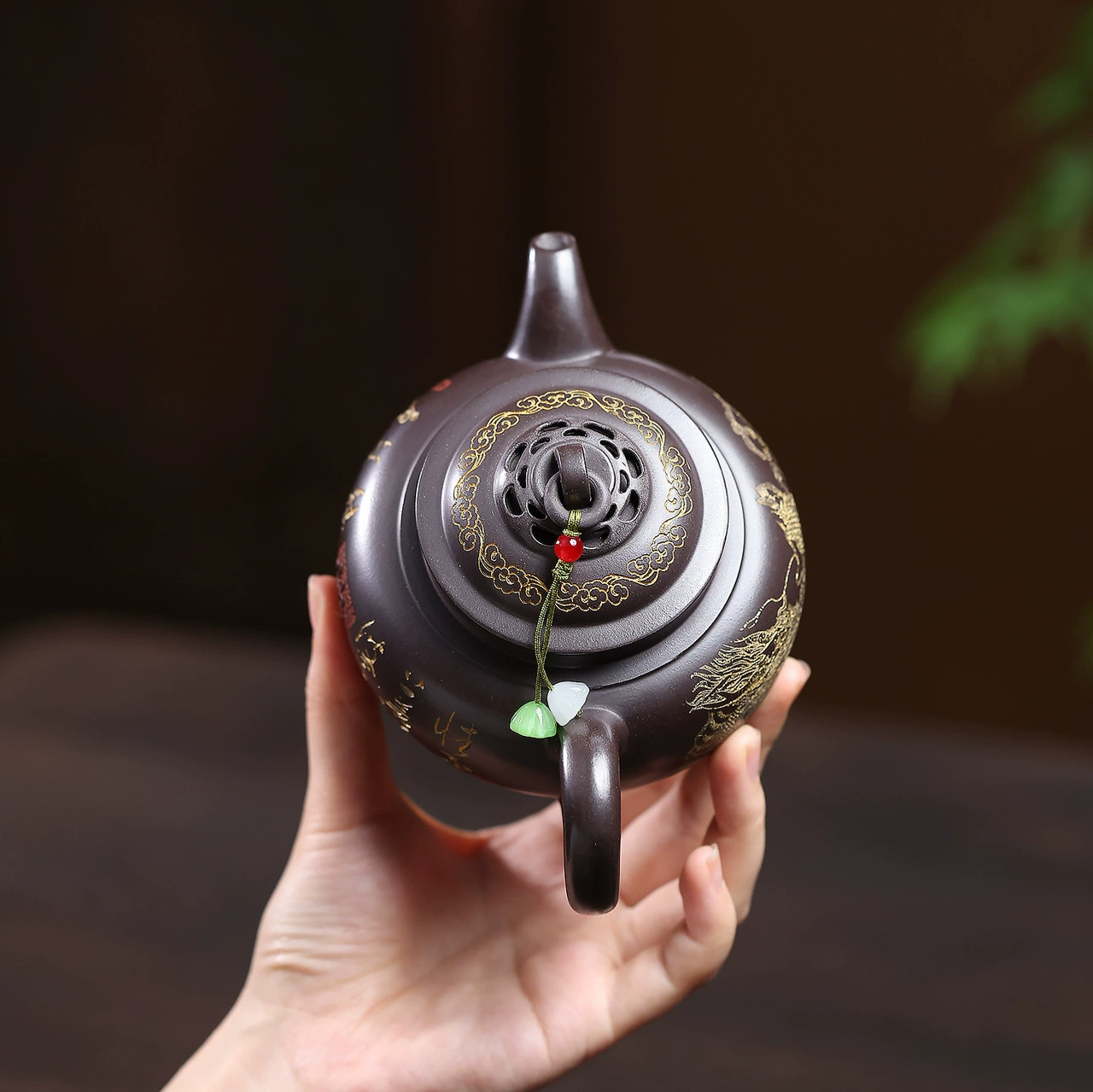 Handmade Jinlong Duozhi Large‑Capacity Zisha Teapot - Image 4