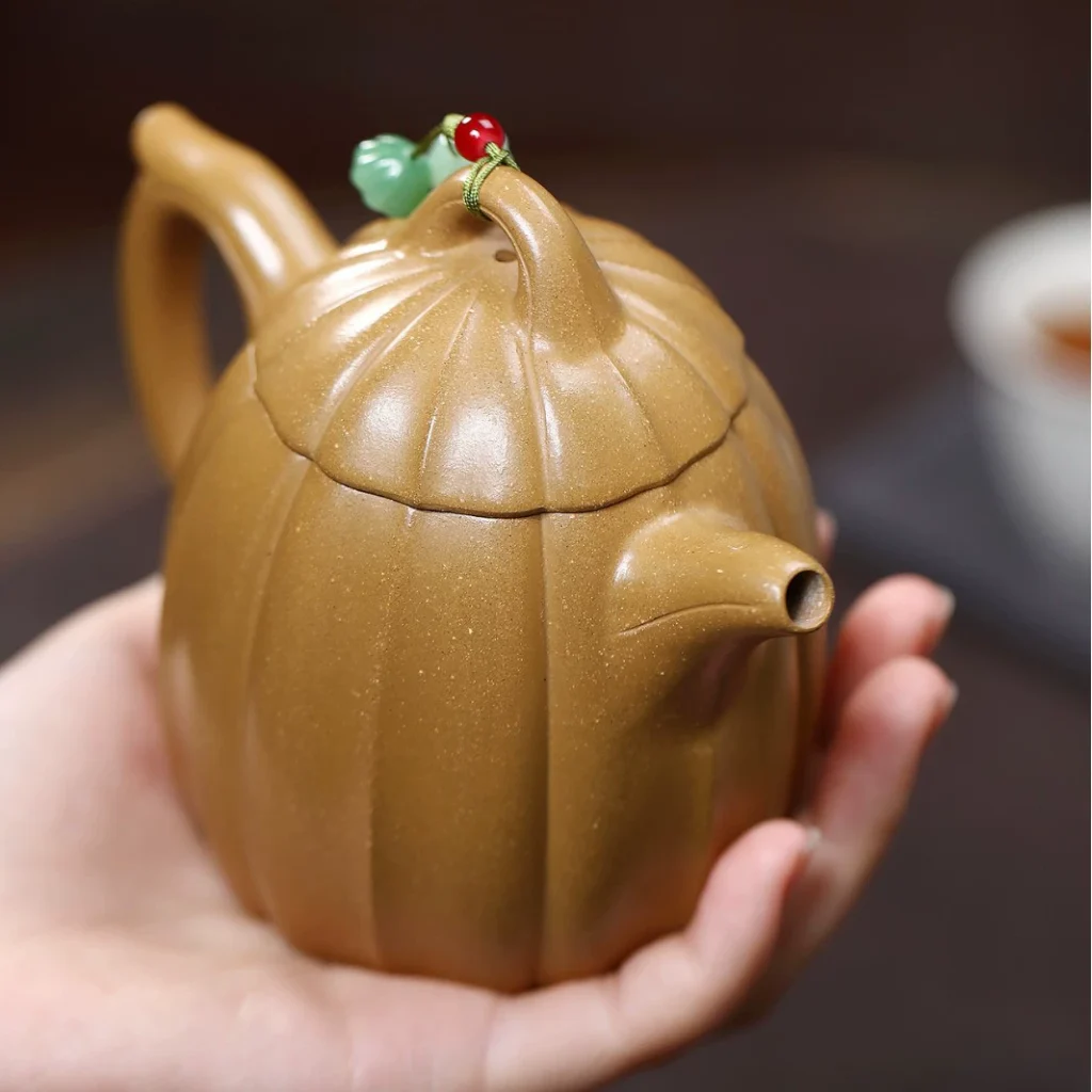 Premium Gold Ridged Qin Quan Zisha Teapot