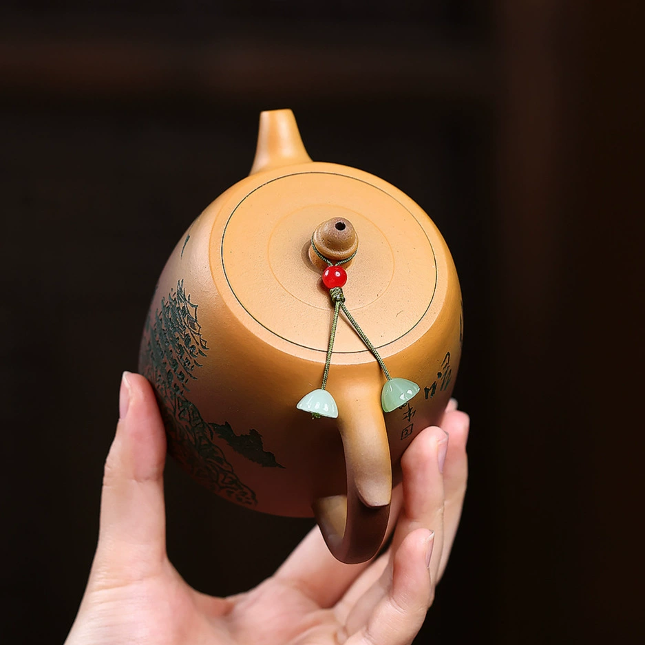 Handmade Two-tone Jinglan Chinese Yixing Clay Teapot - Image 4